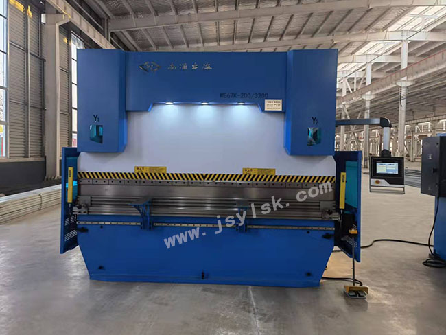 WE7K系列數(shù)控折彎機