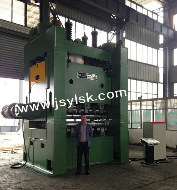 四重式中厚板校平機(jī)