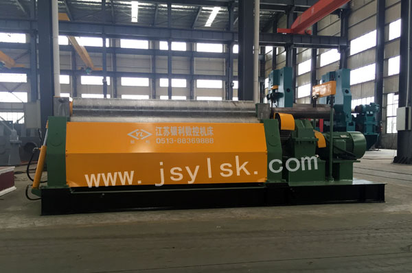 機(jī)械三輥對(duì)稱卷板機(jī)