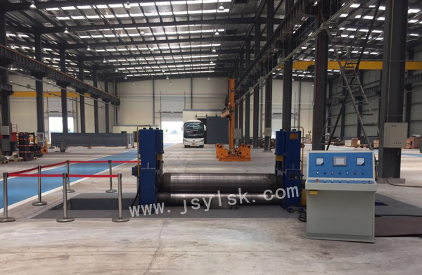 中小型上輥萬能式卷板機