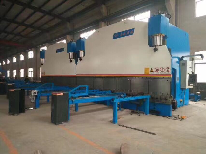 南通東海機(jī)床集團(tuán)制管/鐵塔專用設(shè)備