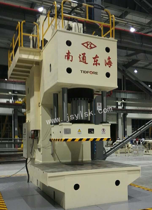 YL41-630噸單柱液壓機