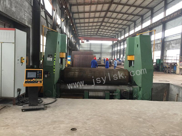 大型上輥萬能式卷板機(jī)