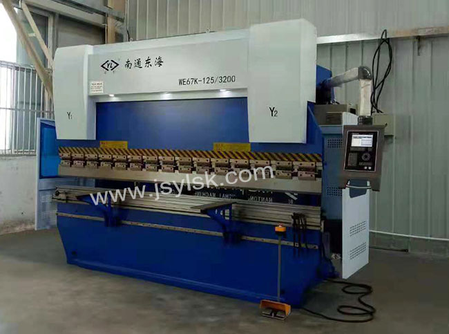 WE67K-125/3200數(shù)控折彎?rùn)C(jī)