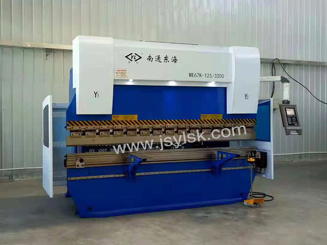 WE67K-125/3200數(shù)控折彎?rùn)C(jī)