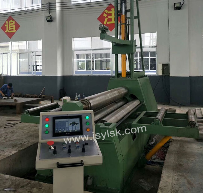 四輥卷板機(jī)