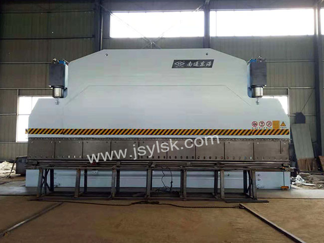 WE67K-800/10000大型折彎?rùn)C(jī)